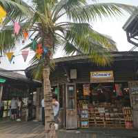 แวะมั้ยตลาดน้ำ สนุก อร่อย ได้ความรู้