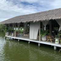 คาเฟ่บรรยากาศดี  PULSE/BANG KHUN THIAN