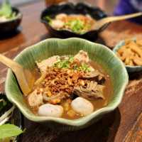 泰國曼谷船麵 | Thong Smith Siamese Boat Noodle 