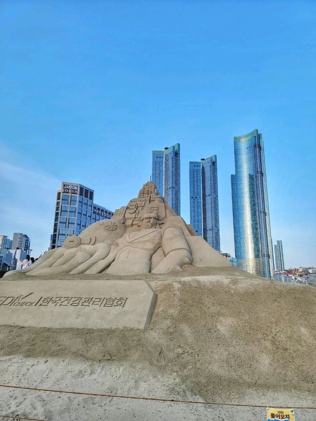 해운대모래축제는 성공적✨️세계모래조각전은 6월까지!