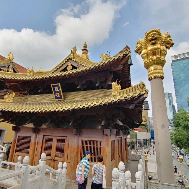 上海四大古寺之一 ~「靜安寺」建於三國東吳孫權時期