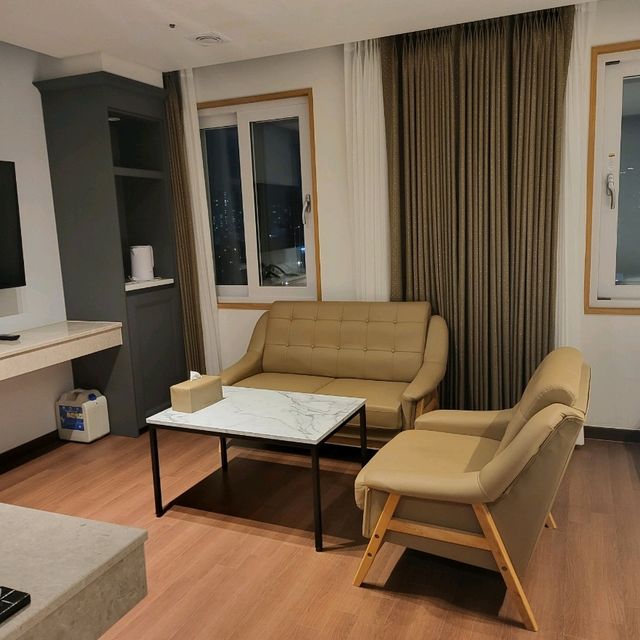 애견동반 신축 목포 호텔 🏨 - 어반 호텔(주니어 스위트룸, 조식)