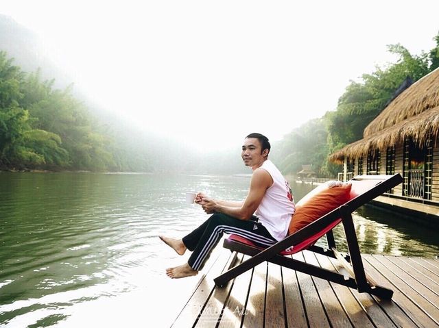 The Float House River Kwai จ.กาญจนบุรี 
