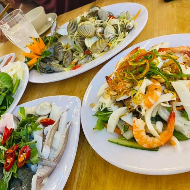 芽莊（Tran Phu）值得推薦的海鮮餐廳—HAI SAN 88