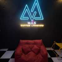 M.A.S Stay-at-cafe