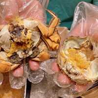 爆膏大閘蟹放題，任飲任食150分鐘