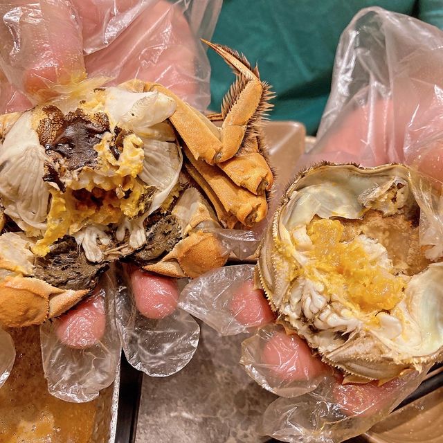 爆膏大閘蟹放題，任飲任食150分鐘