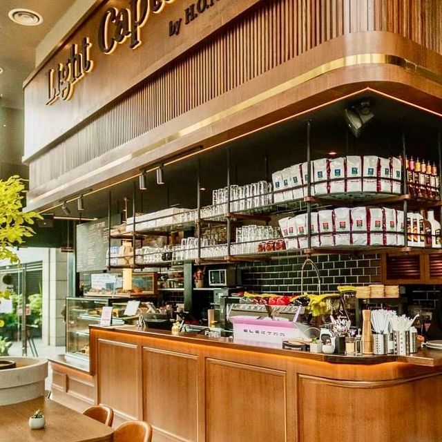 Light Capture Cafe