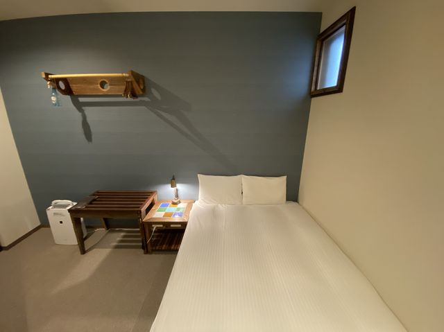 ホテルの名前は八重山民謡が由来です。『 HOTEL 十日三日（トゥカミーカ）』