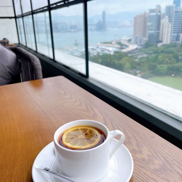 開揚維港景色🌊🏙️高質西餐廳🍽️