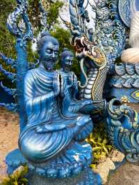 Fascinating Blue Temple in Chiang Rai