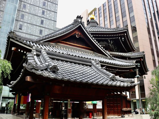 【京都】珍しい形のお寺！六角堂をご紹介