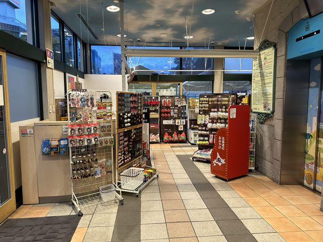 北海道・札幌。札幌に来たら1度は利用してみたい『さっぽろテレビ塔』