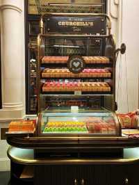 Churchill’s Boutique at the Londoner 🌰🥜🫘