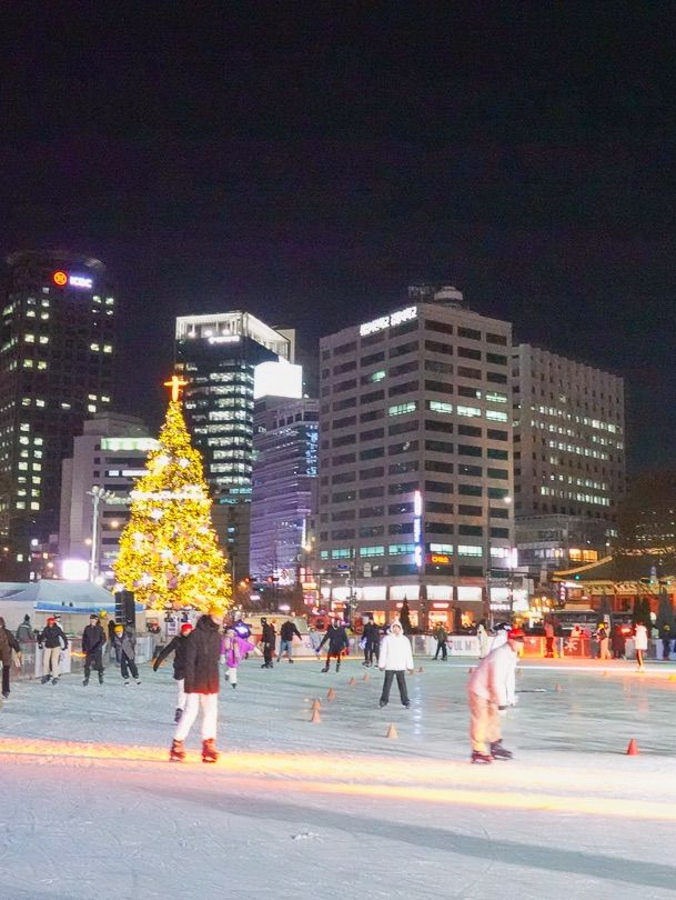 서울 도심속에서 스케이트 탈 수 있는 서울광장스케이트장⛸️