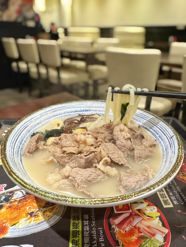 鰂魚涌鮮味濃郁魚湯烏冬🐟