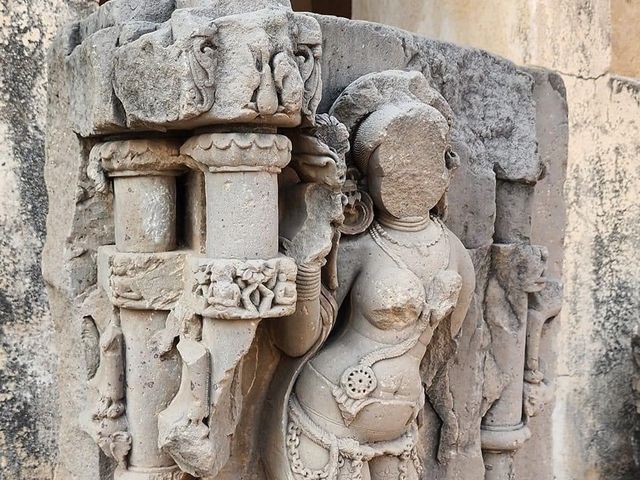 Amazing tour in Chand Baori Step Well