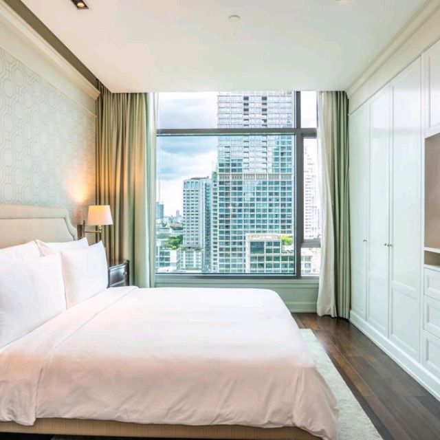 Oriental Residence Bangkok, Saffron Collection 