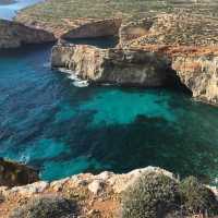 地中海屈指のリゾート！ マルタ共和国 コミノ島 