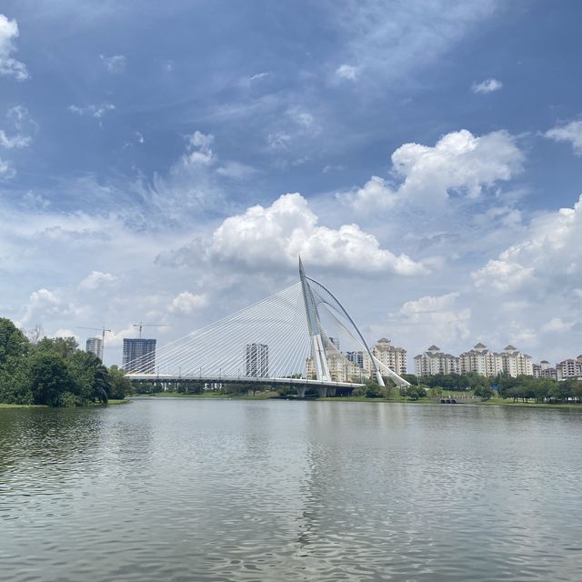 มัสยิดสีชมพู Putrajaya Malaysia 🇲🇾