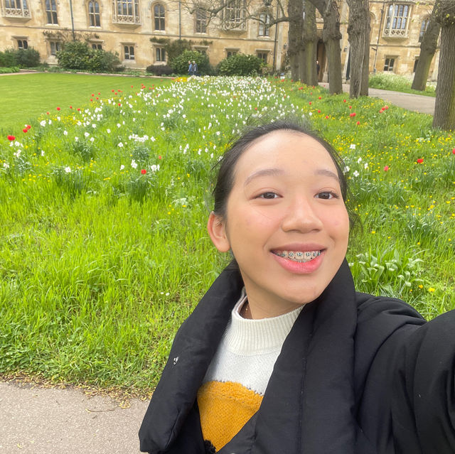 Punting tour at Cambridge University