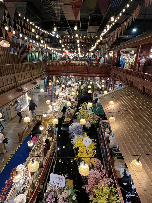 MUST VISIT: Travel ALL 77 Thailand provinces at ICONSIAM Indoor Floating market!