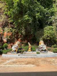 Tiger Cave Temple in Krabi 🇹🇭