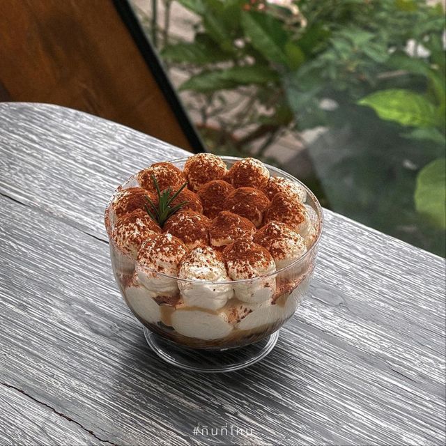 Brown Cabin Chocolate Cafe • Koh Samet