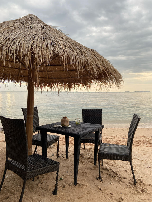 Golden Tulip Pattaya Beach Resort