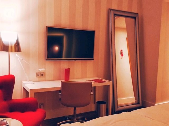 ✨ Stay in Berlin's Mitte District