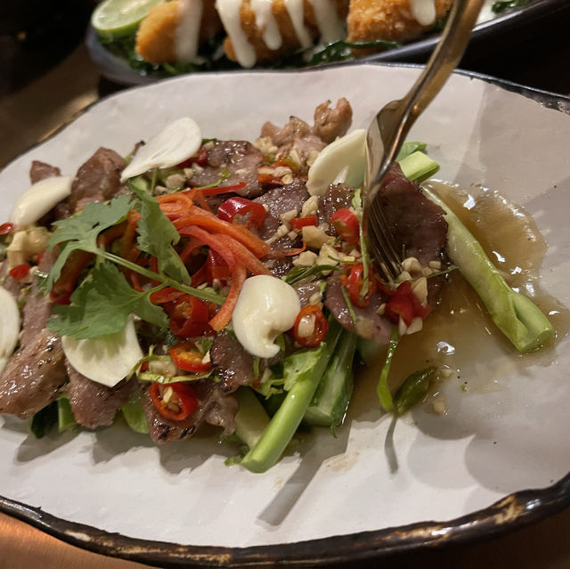 ร้านกลางคืนน่านั่ง @BTSราชเทวี