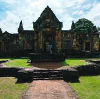 ปราสาทหินเมืองต่ำ
