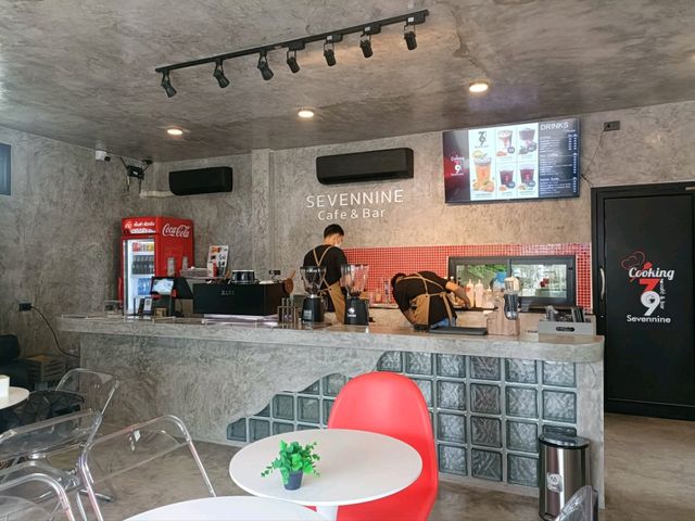 79 café and bar at Buriram 