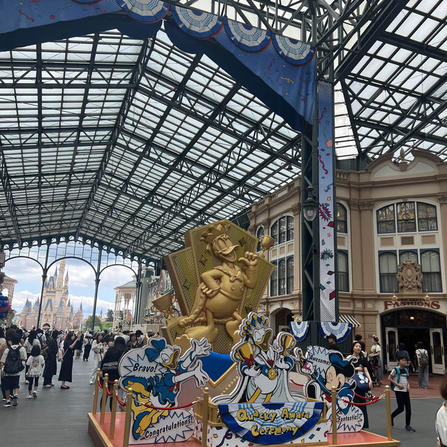 東京迪士尼樂園遊玩攻略 一天十個項目OK！