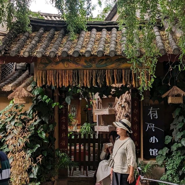 Cafe that Liu Yi Fei acted in Meet Yourself