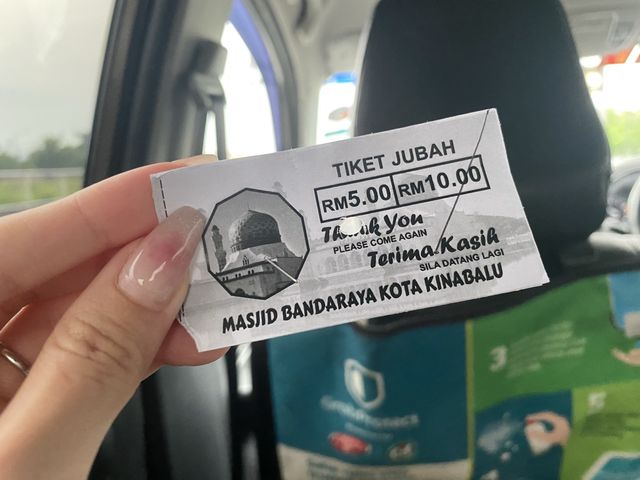 【マレーシア🇲🇾】水に囲まれた美しいモスク🕌