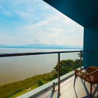 M2 Hotel Waterside Payao 