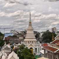สักการะพระสิทธารถ ณ วัดพิชยญาติการามฯ