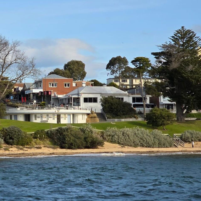 Seaside Serenity: Cowes, Philip Island's Hidden Gem