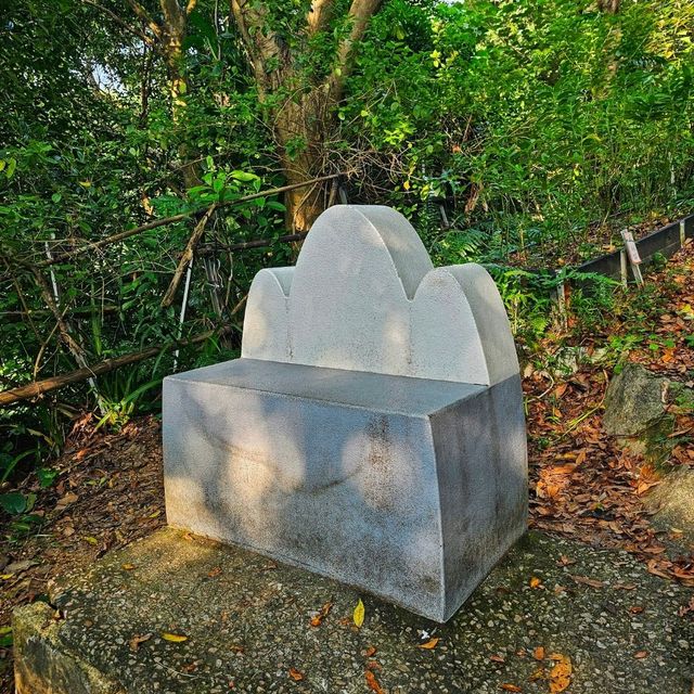 【臺北】市民喜愛的郊山步道之一，適合各年齡層的登山愛好者。