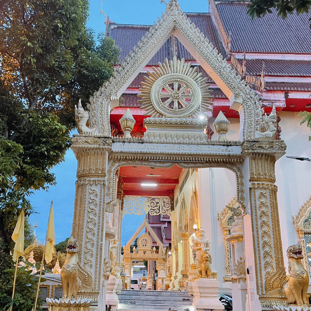 วัดงามเมืองอุบลฯ #วัดเลียบ