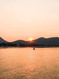 จิบค็อกเทลชม Sunset สุดโรแมนติกที่ Kept Pier Cafe