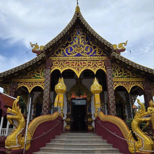 วัดพระเจดีย์ซาวหลัง พระอารามหลวง ลำปาง