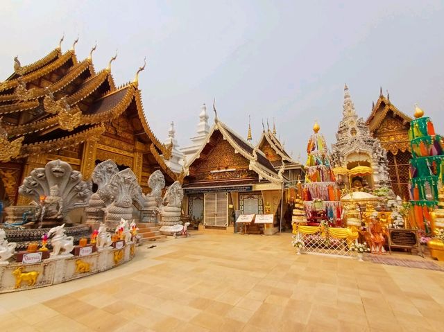 【南奔府】森帕揚鑾寺：免費參觀，泰國十大最美廟宇之一!