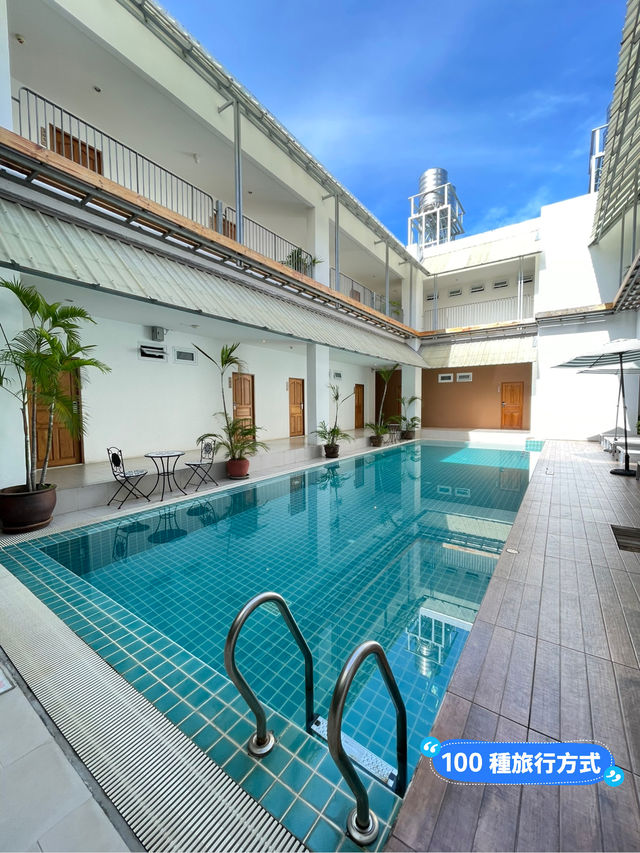 📍泰國普吉島。卡塔沙灘推薦住宿｜高CP泳池旅館 Nonee Hotel Kata 