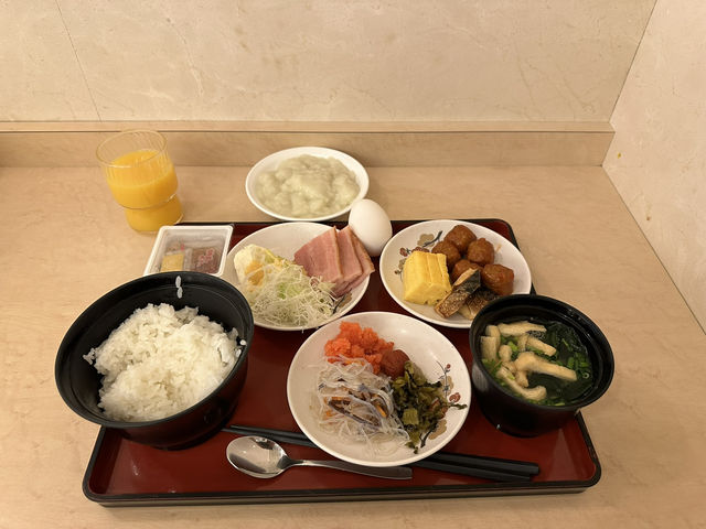 山口・周南。新幹線駅近くの朝食付きホテル『HOTEL AZ 山口徳山店』