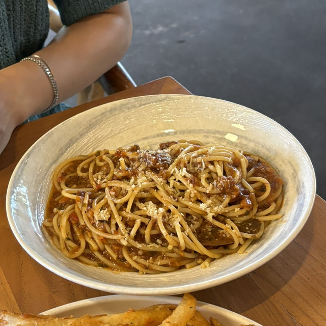 우붓 논뷰에서 즐기는 스테이크 맛집! 피손우붓
