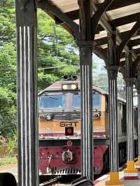 ชุมทางเขาชุมทอง สถานีรถไฟเก่าแก่ตั้งแต่ปี 2547
