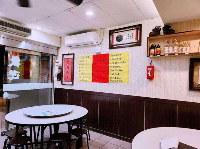 平價美味的在地熱炒：土城「江八點」