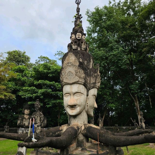 ศาลาแก้วกู่ หนองคาย